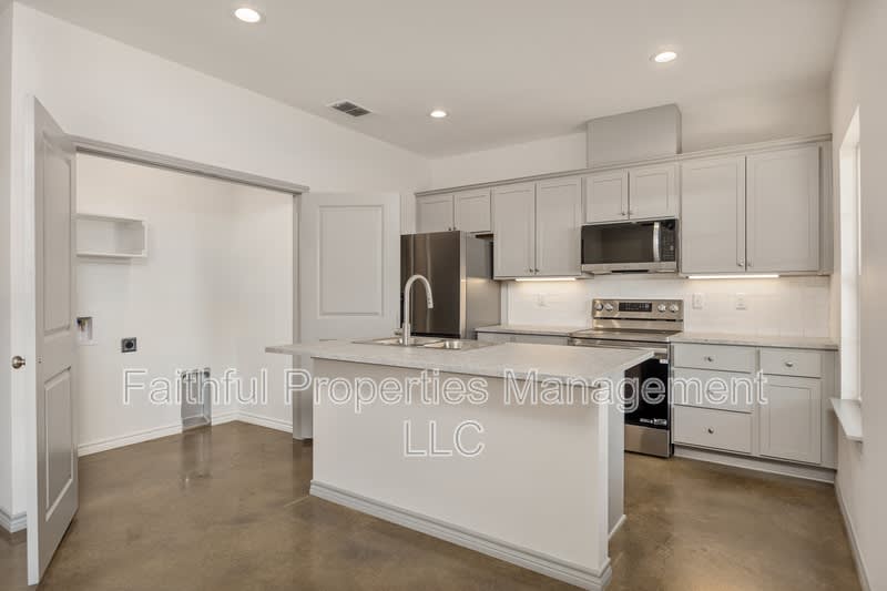 13554 Farm to Market Road 14 – photo 4