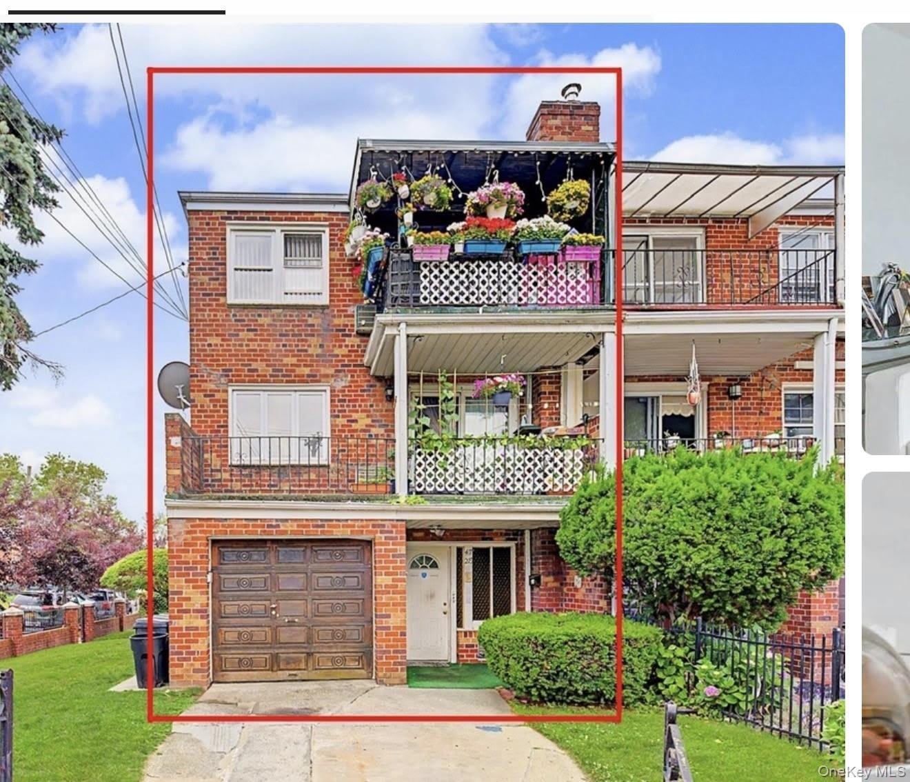 37 28 Parsons Blvd – photo 1