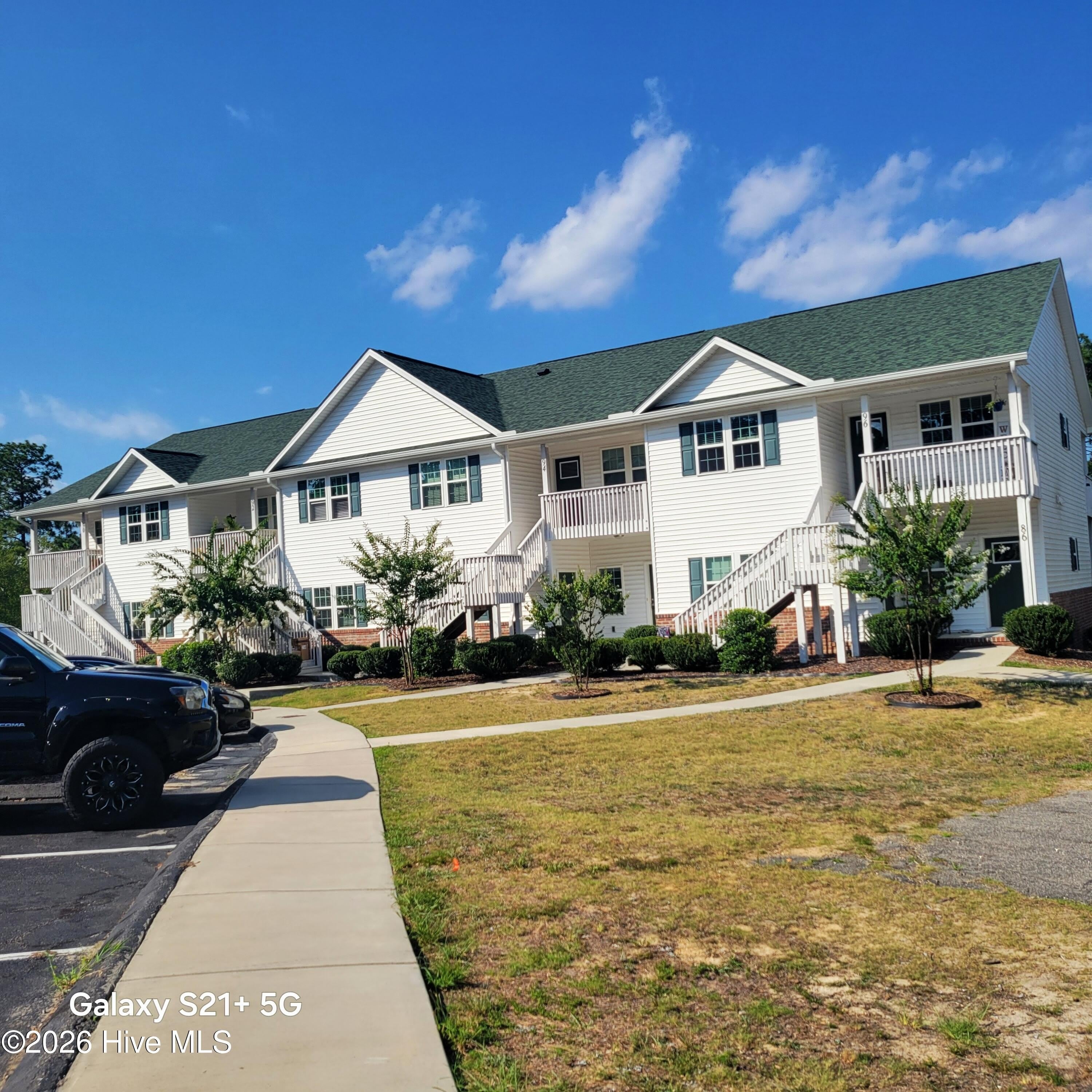 84 N Knoll Road – photo 1