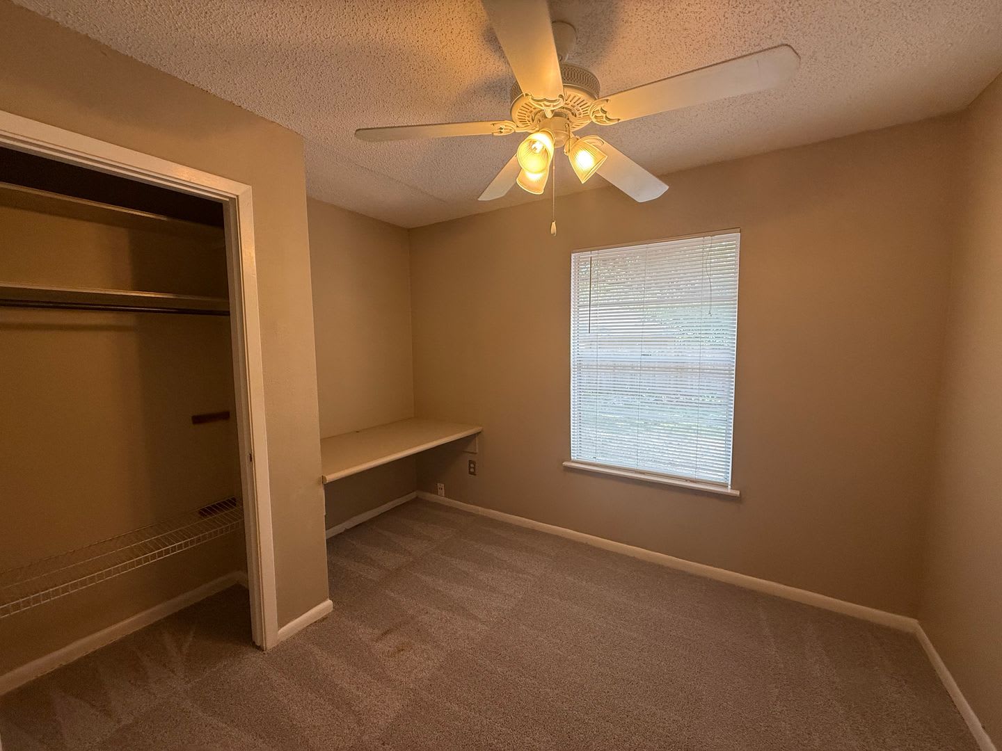 1510 Glen Burnie Dr 3 Beds 1 5 Bath 1795 – photo 5