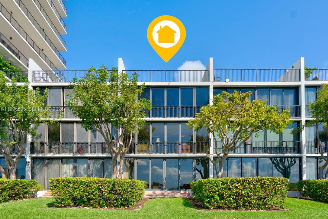 1000 Venetian Way – photo 1