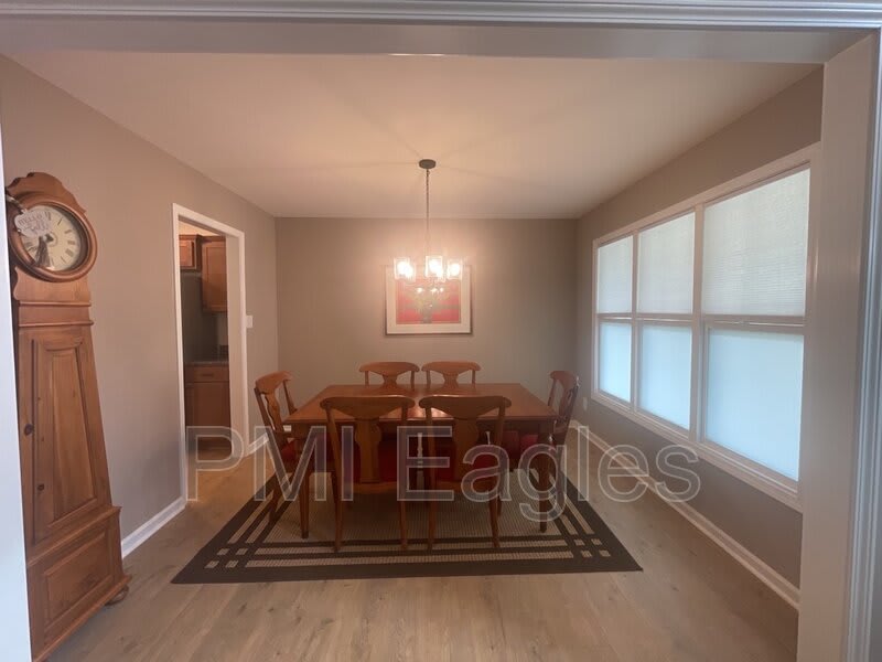 1142 Old Charlotte Trace – photo 3