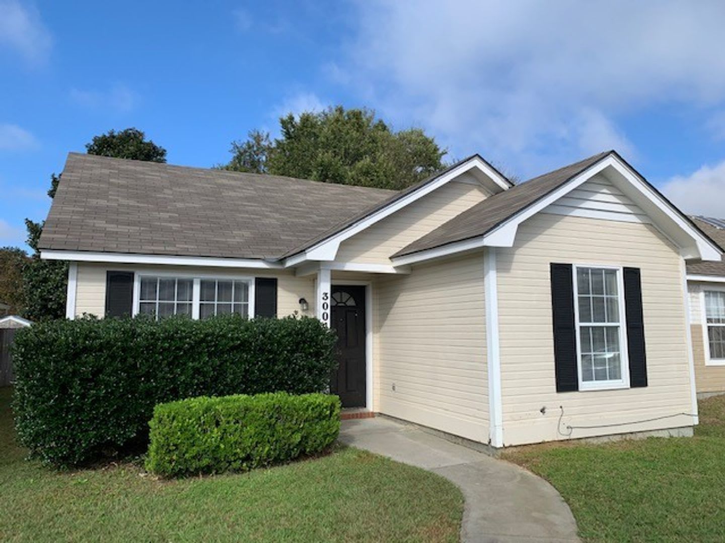3BD/2B Home in Sawgrass Village – photo 1