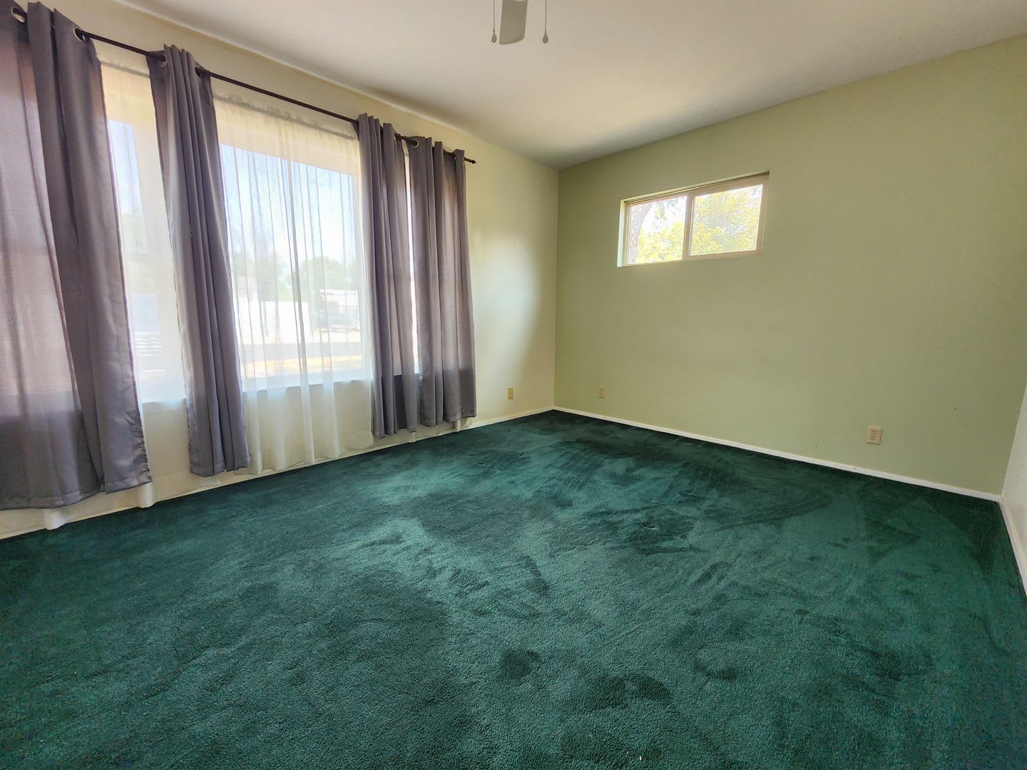 Cozy 3 bedroom 1 bath 1432 sq ft home AVAILABLE NOW! – photo 4