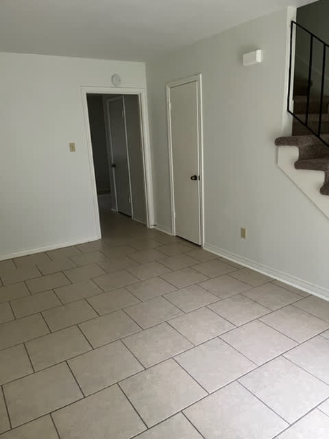 1246 Park Drive – photo 2