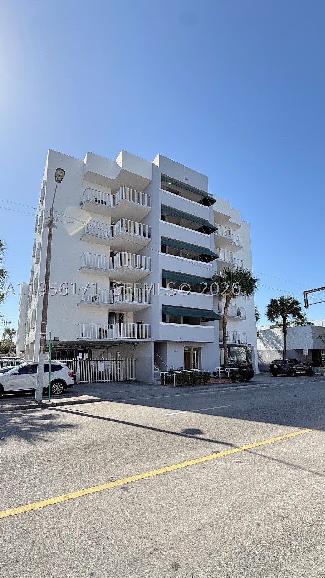 4854 Nw 7Th St – photo 2