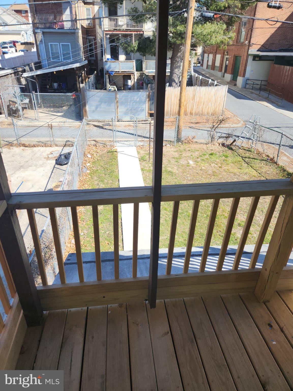 2029 LOGAN Street – photo 4
