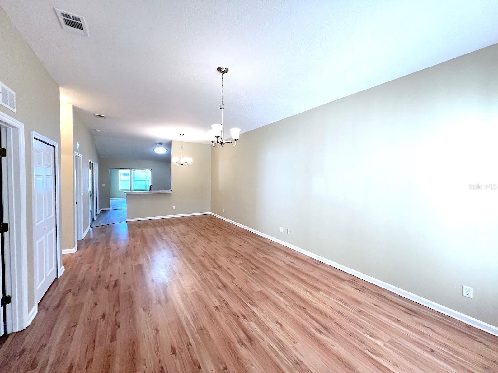 20 REGIS Lane – photo 5