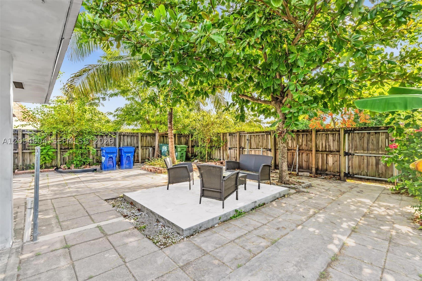 1517 NW 8th Ave – photo 5