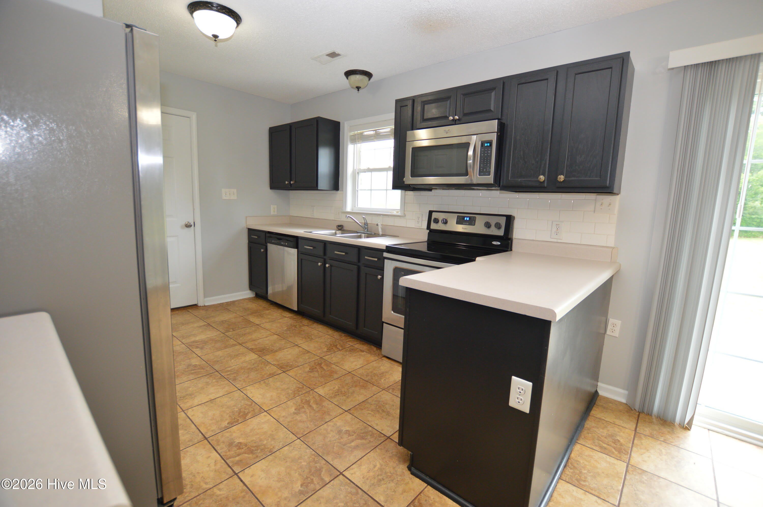 107 Esquire Drive – photo 5