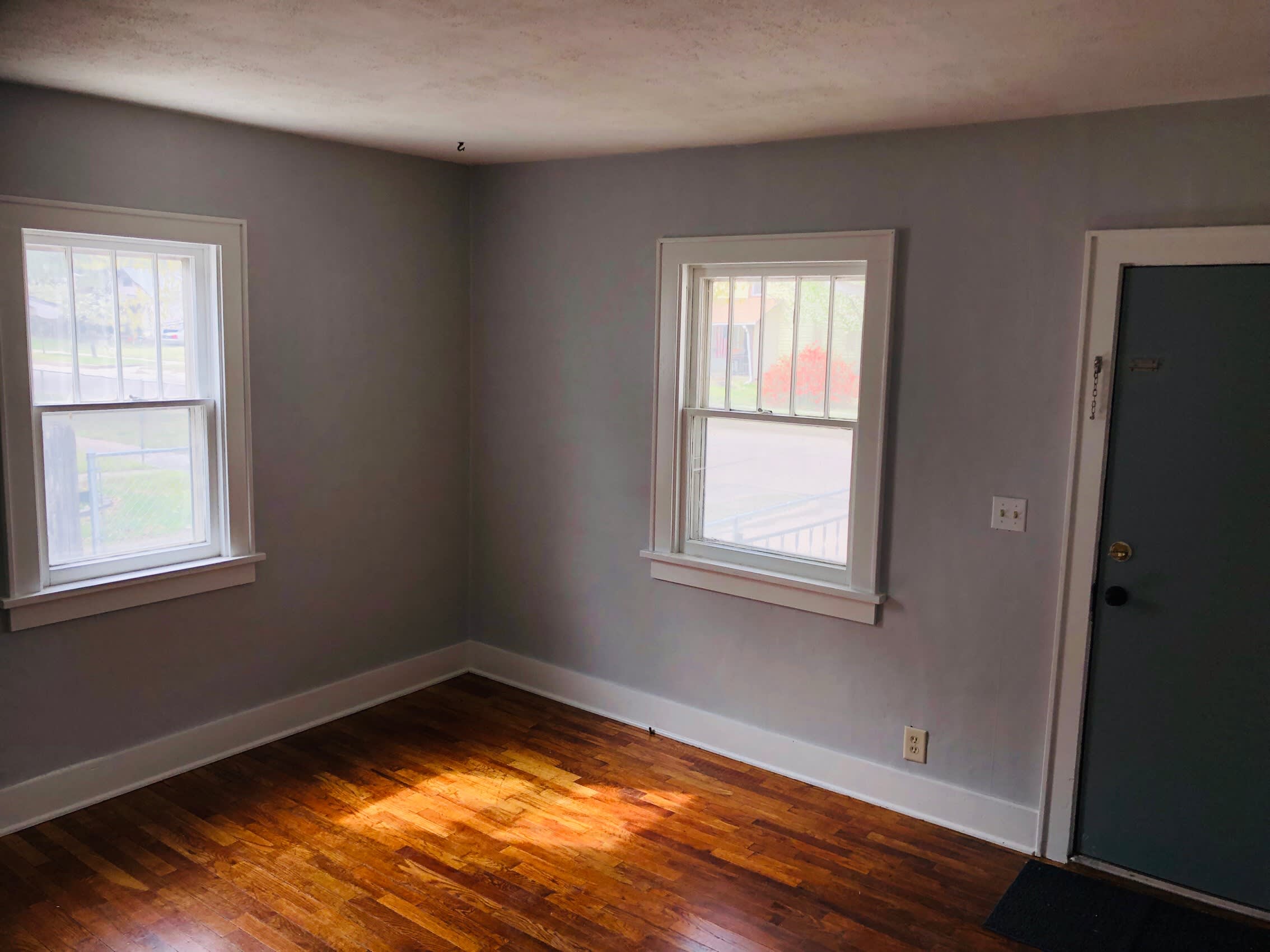 2301 West 3rd Street North – photo 5