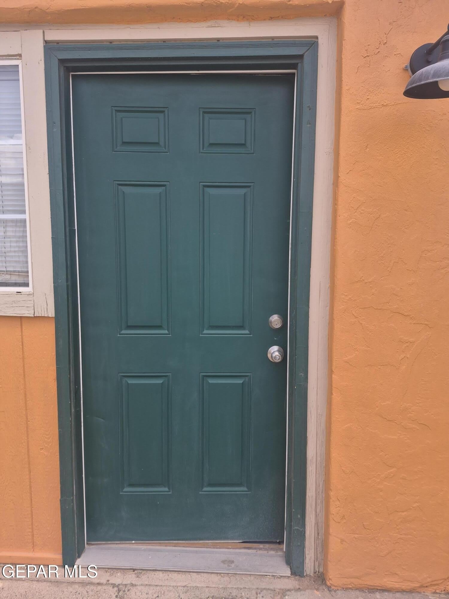 3915 Mobile Avenue – photo 2