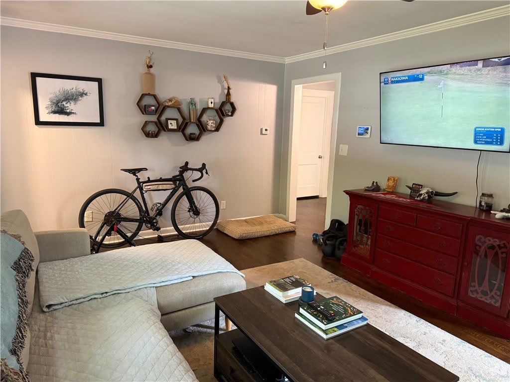 905 N Mission Boulevard – photo 2