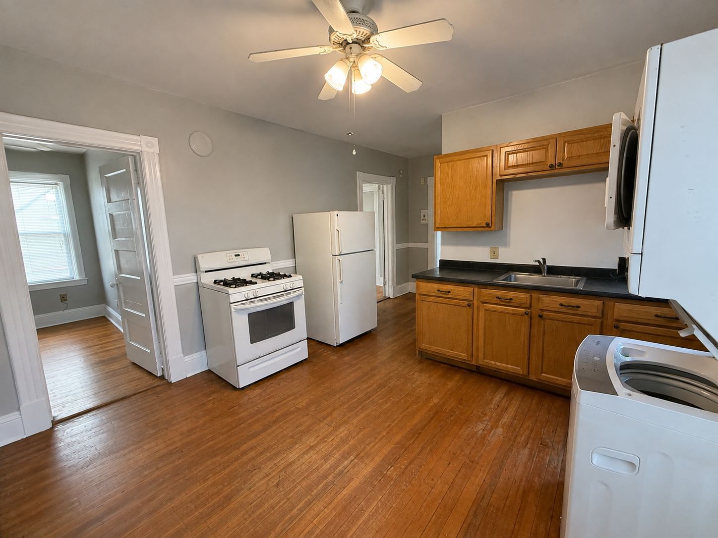 307 New Park Ave – photo 5