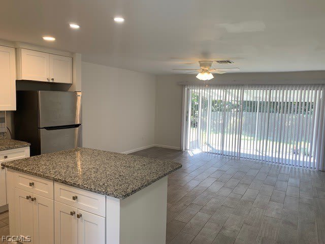 11389 Summerwinds Court – photo 2