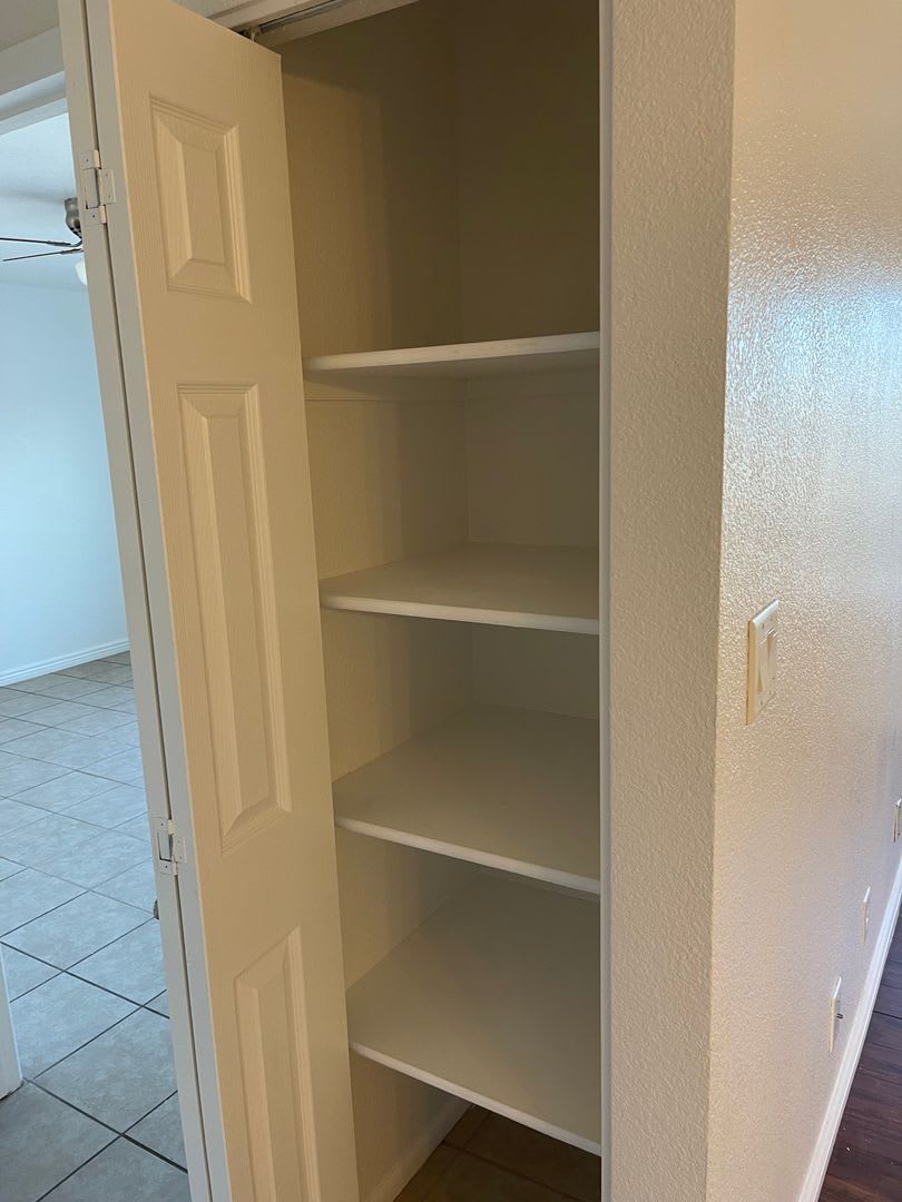 2nd Floor condo For Rent – photo 3