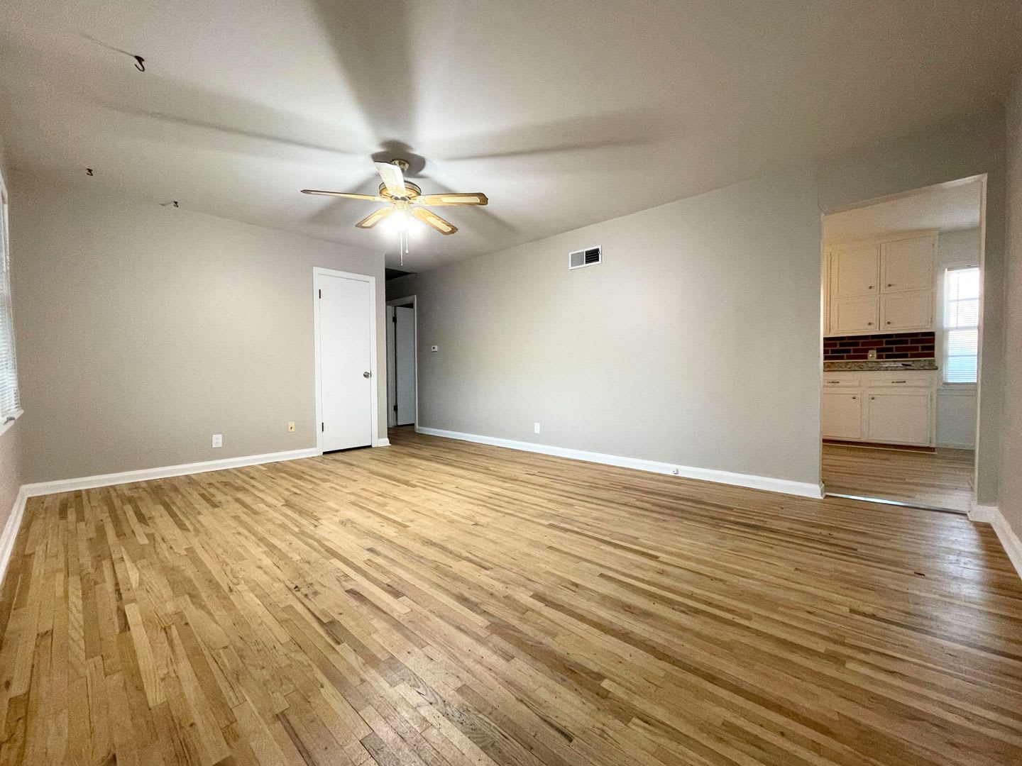 3 bedroom home – photo 3