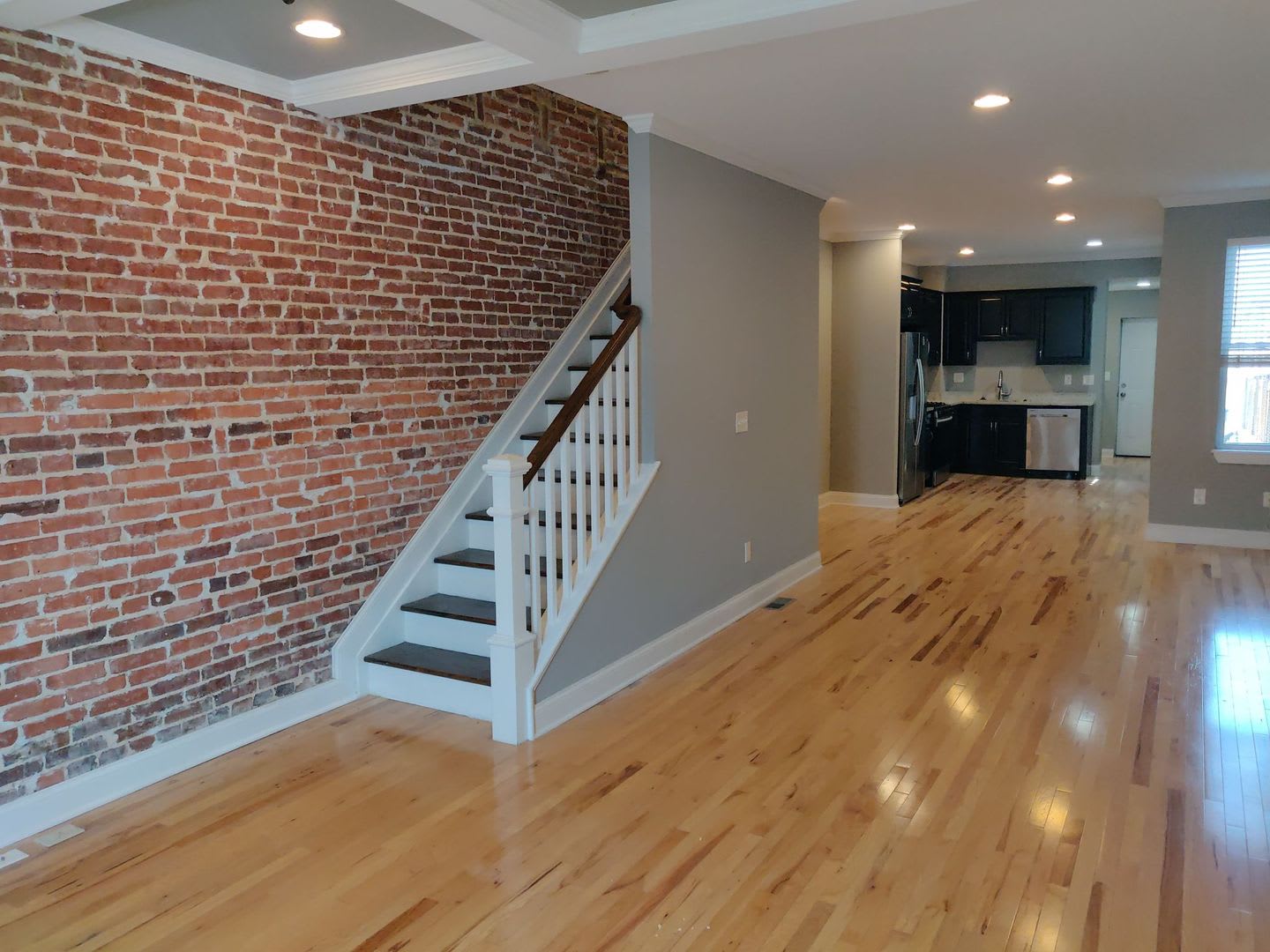 Charming 2BD/3.5BA Townhome in Highlandtown, Baltimore, MD! – photo 2