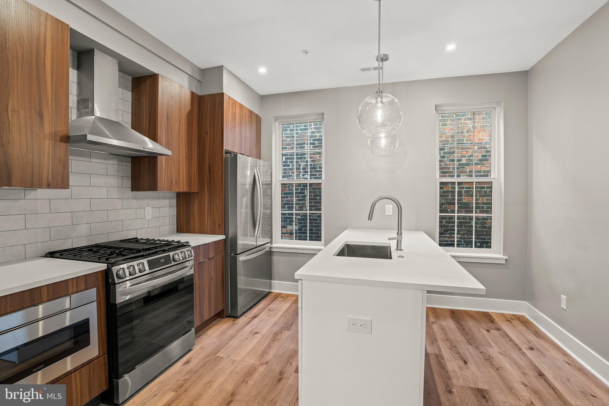 150 Fairmount Avenue – photo 4