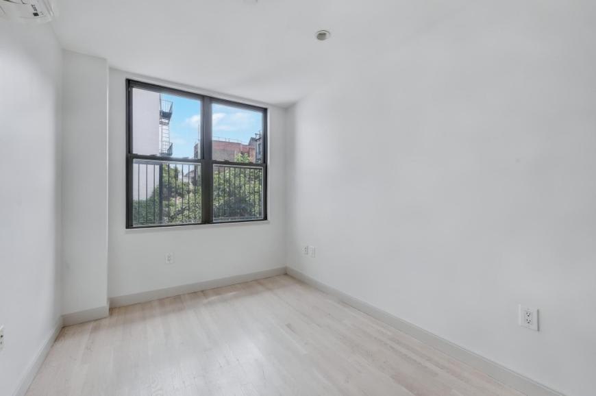 152 Second Avenue – photo 2