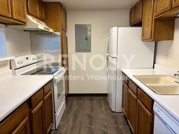 18003 East Ohio Avenue – photo 4