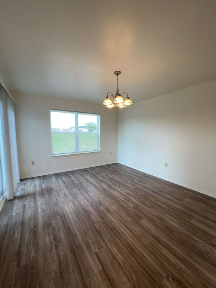239 Mellette Court – photo 4