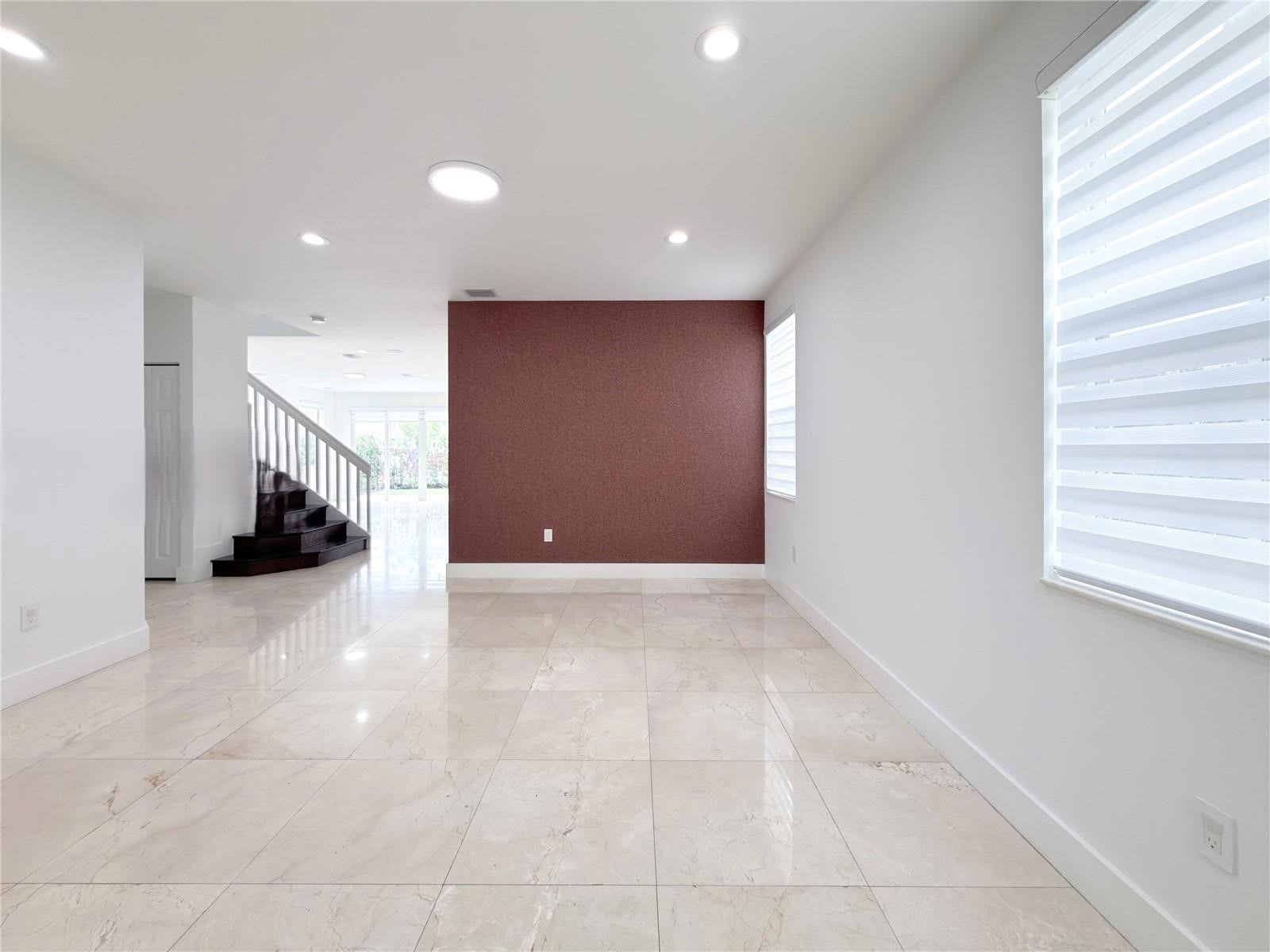10423 Northwest 70Th Lane – photo 2