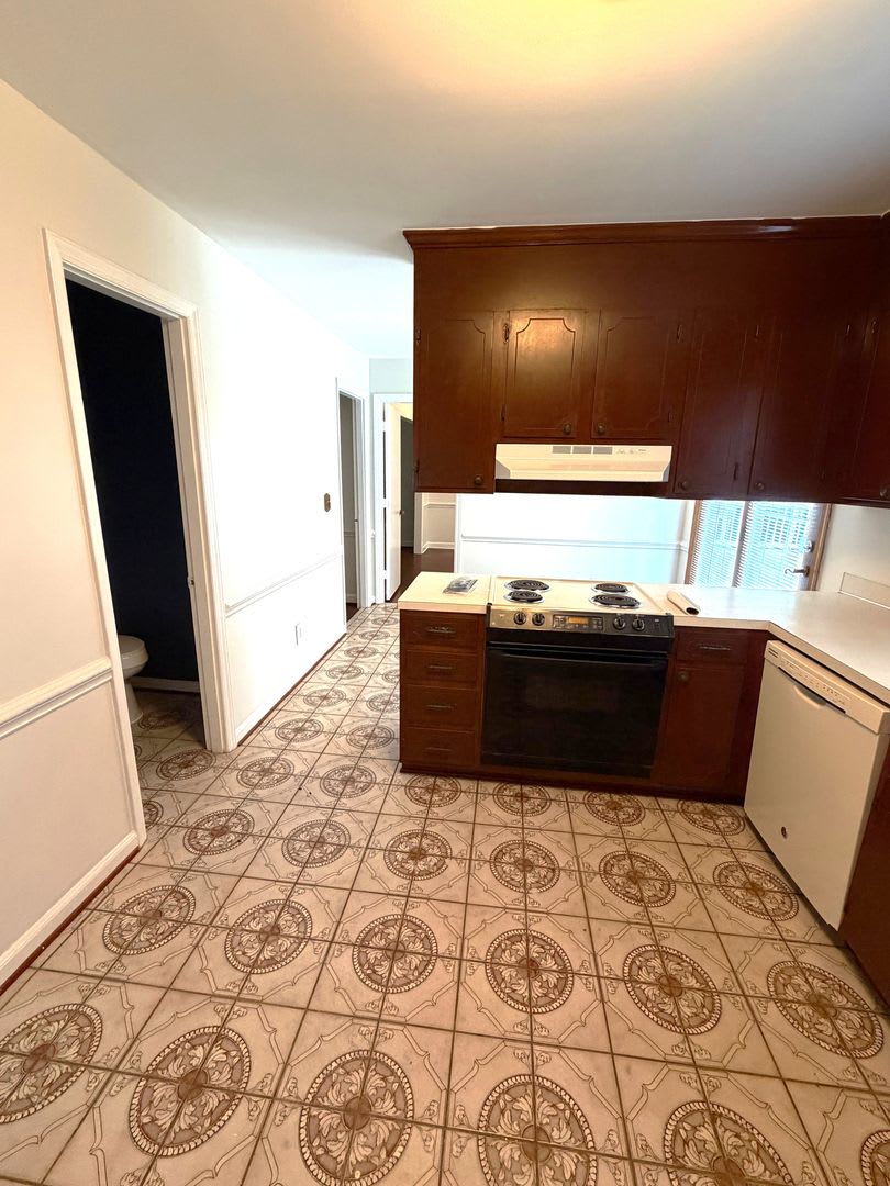 Home in Coventry Woods Community – photo 4
