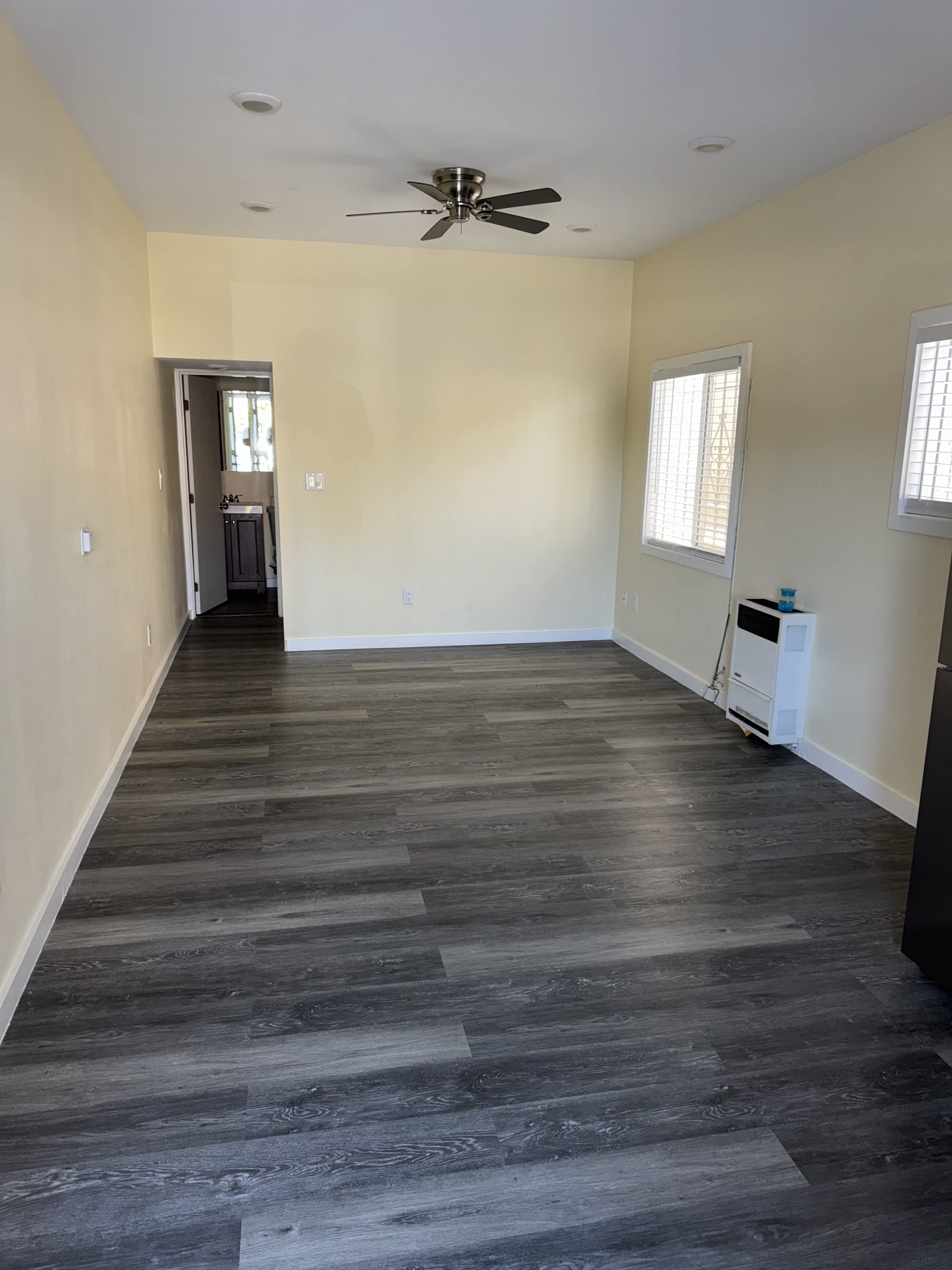 11813 Main Street – photo 3