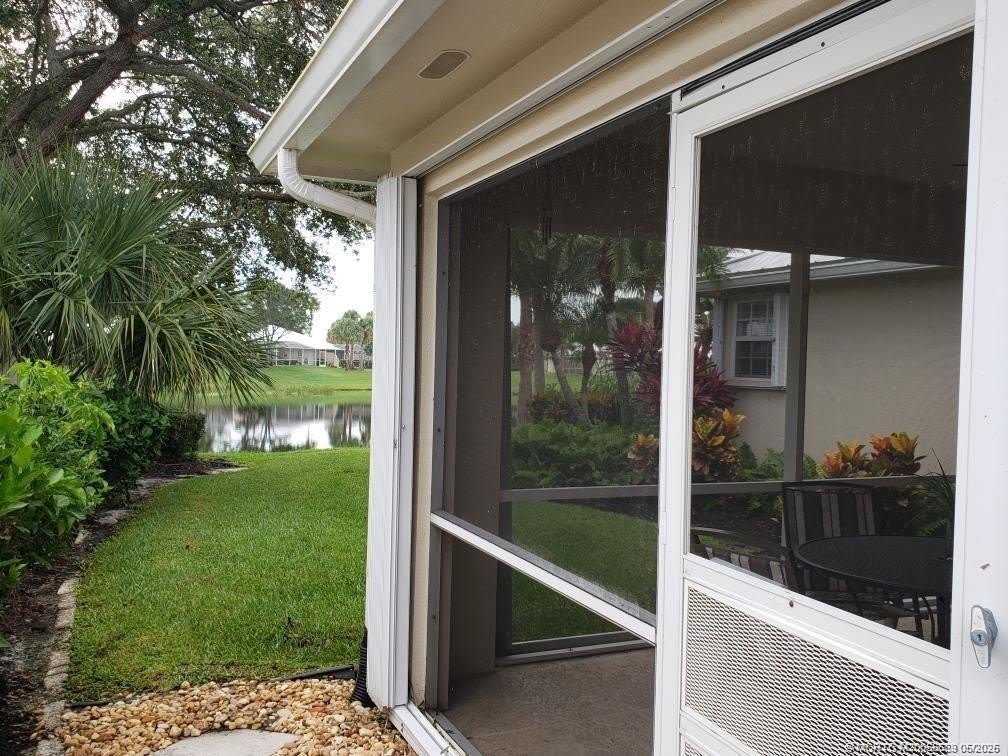 1652 SW Waterfall Boulevard – photo 4