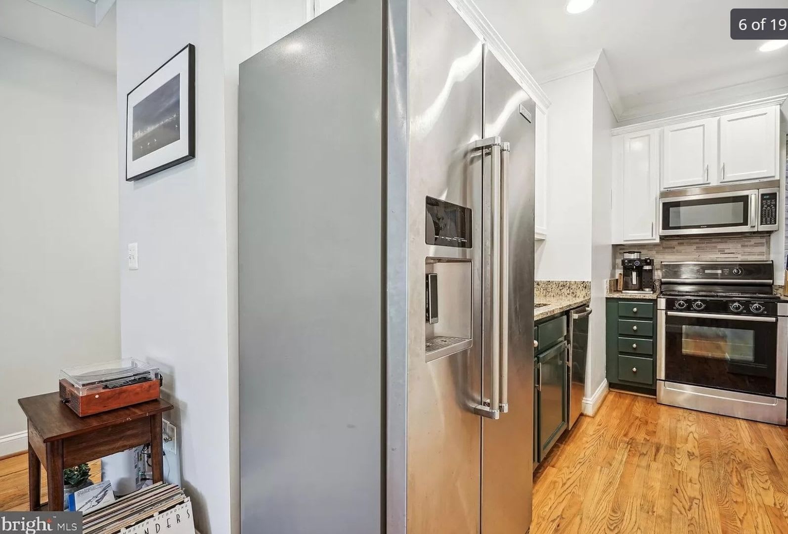 Charming 2BR Condo in Bloomingdale – photo 4