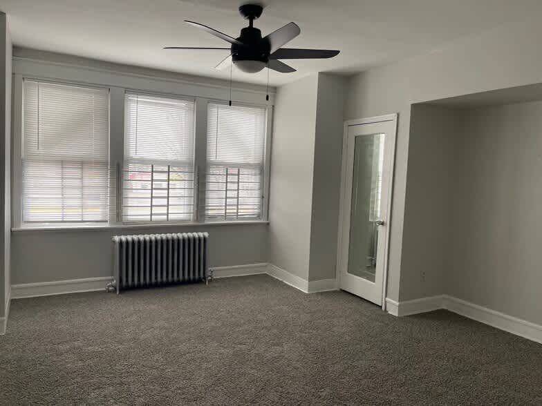 4123 East Roosevelt Boulevard – photo 3