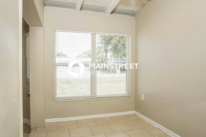 5929 Richard Place – photo 4