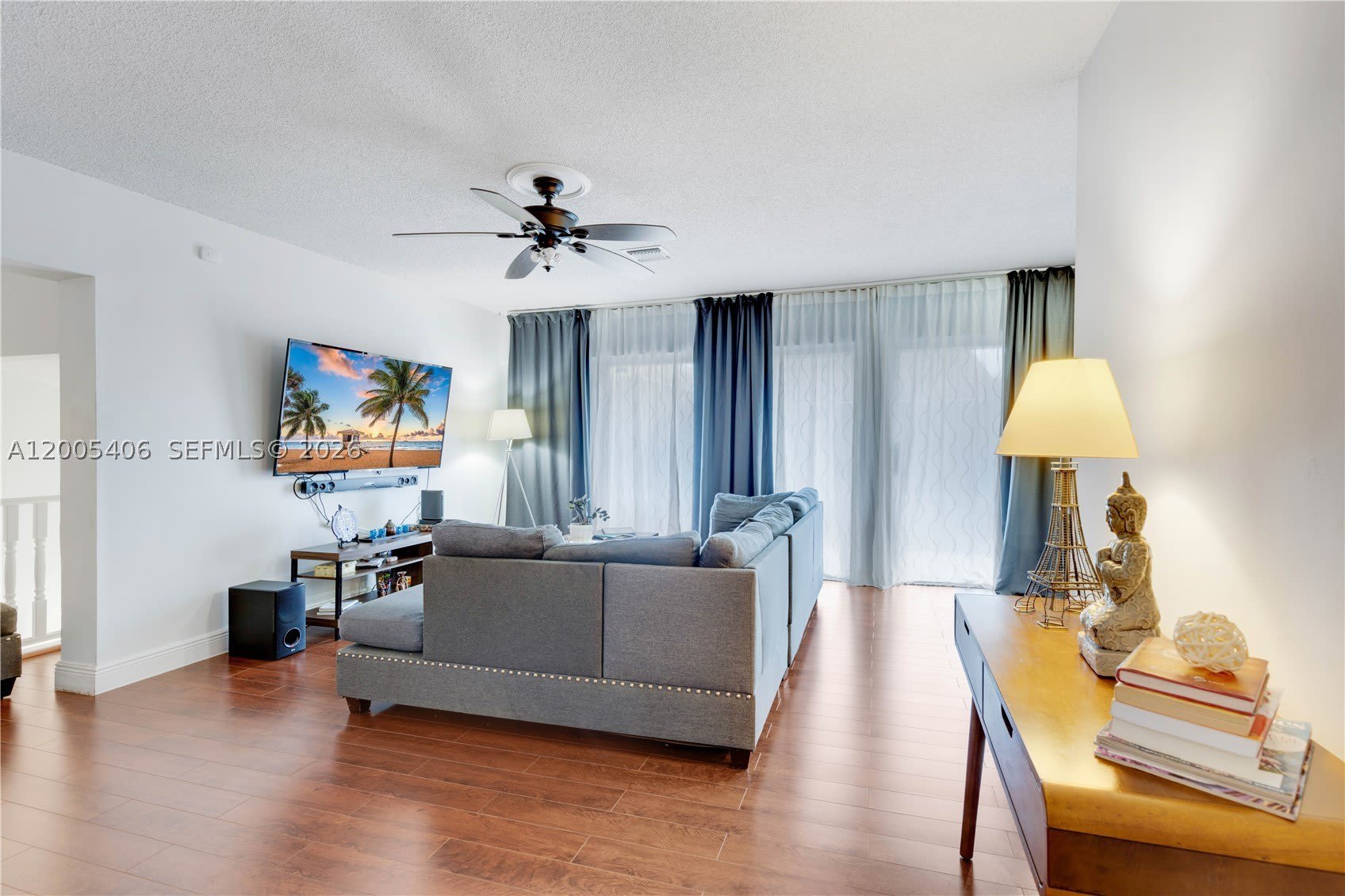 8390 N Missionwood Cir – photo 4