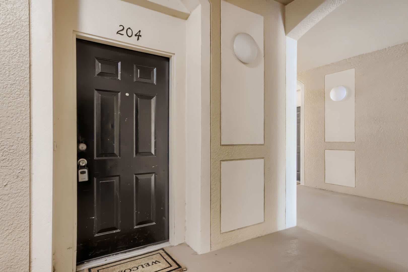 Apartment In The Metrowest Area – photo 2