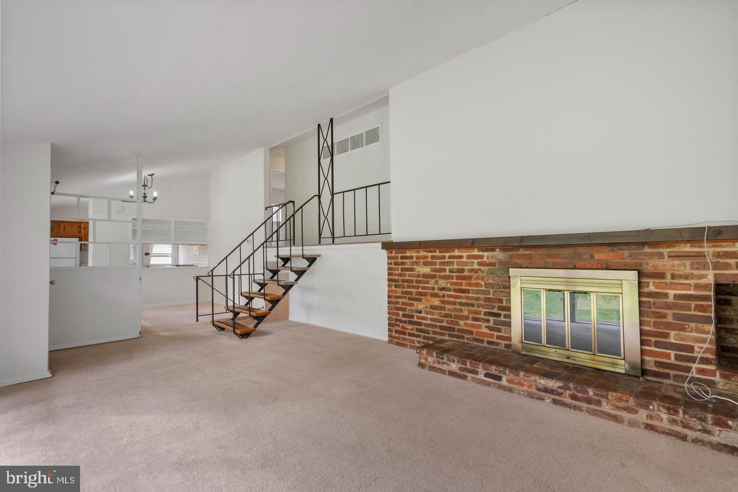 6318 WILLOWOOD Lane – photo 4