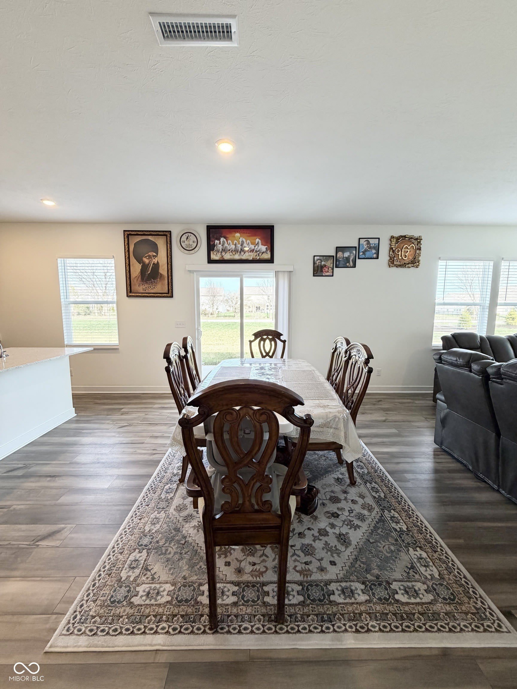 1208 Taggart Way – photo 4