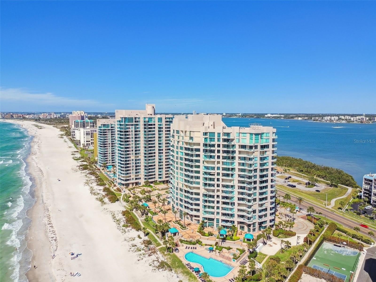1560 GULF Boulevard – photo 1
