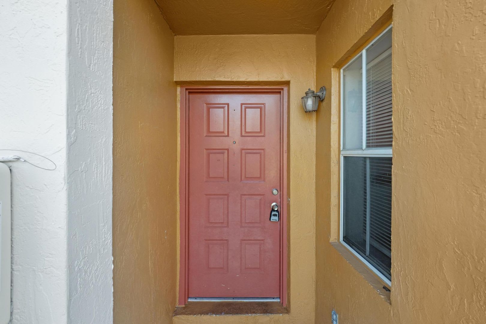 Beautful Renovated Townhouse 2 Bedrooms And 2 2 5 Bathrooms – photo 3