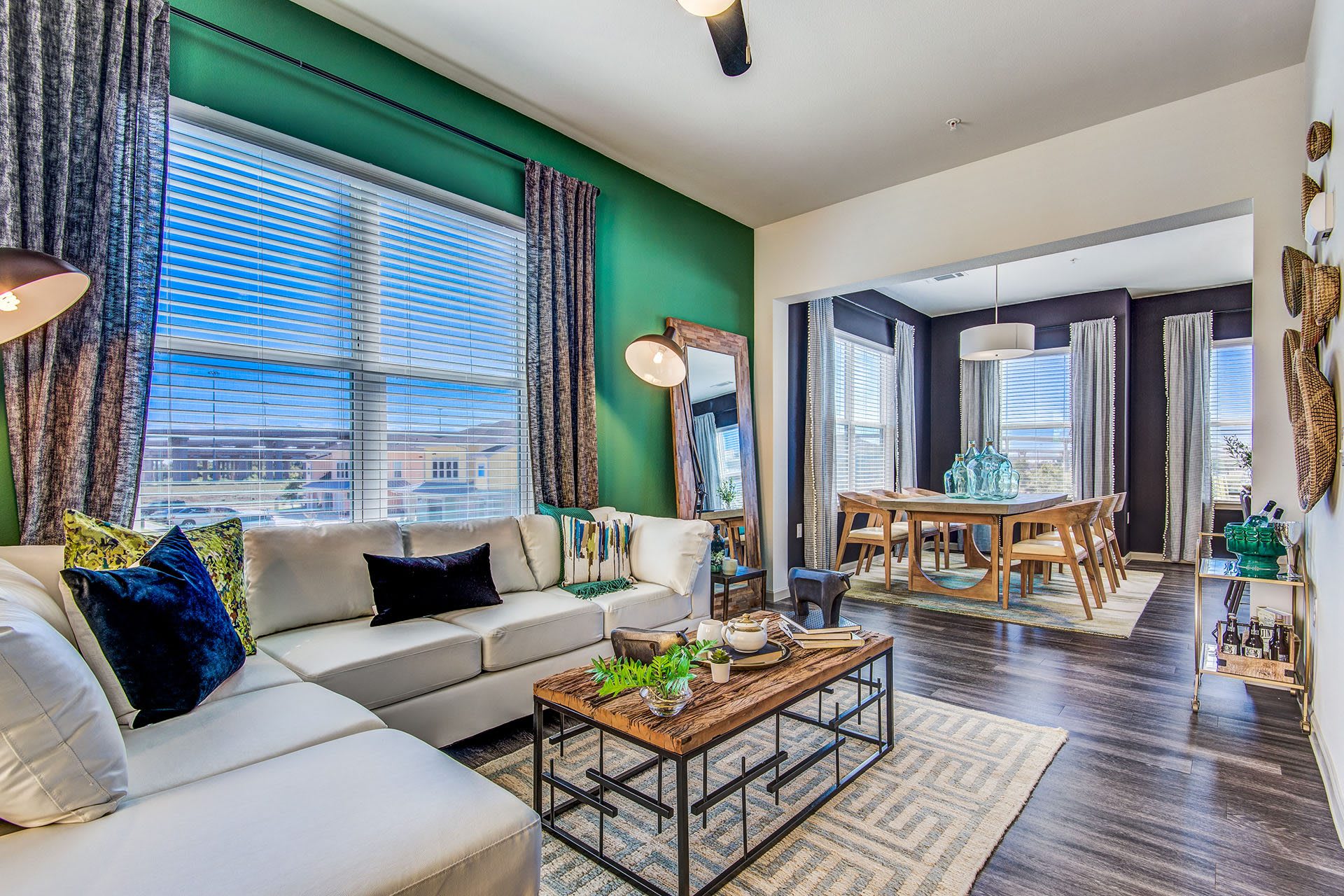 Hebron 121 Station Apartments – photo 2
