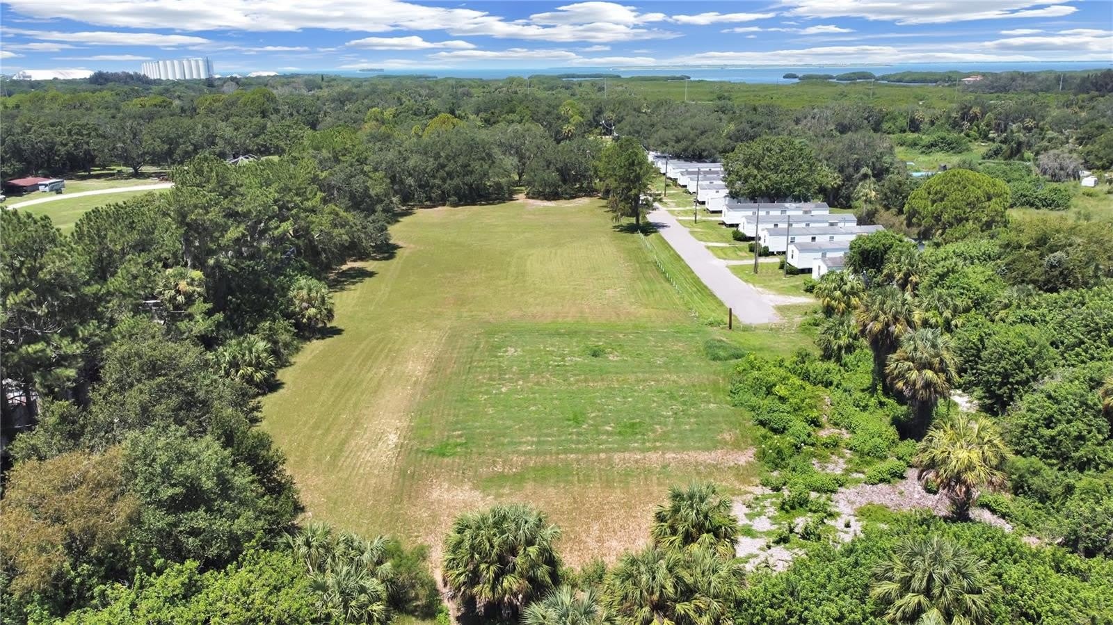 6330 EUGENE ACRES Lane – photo 3