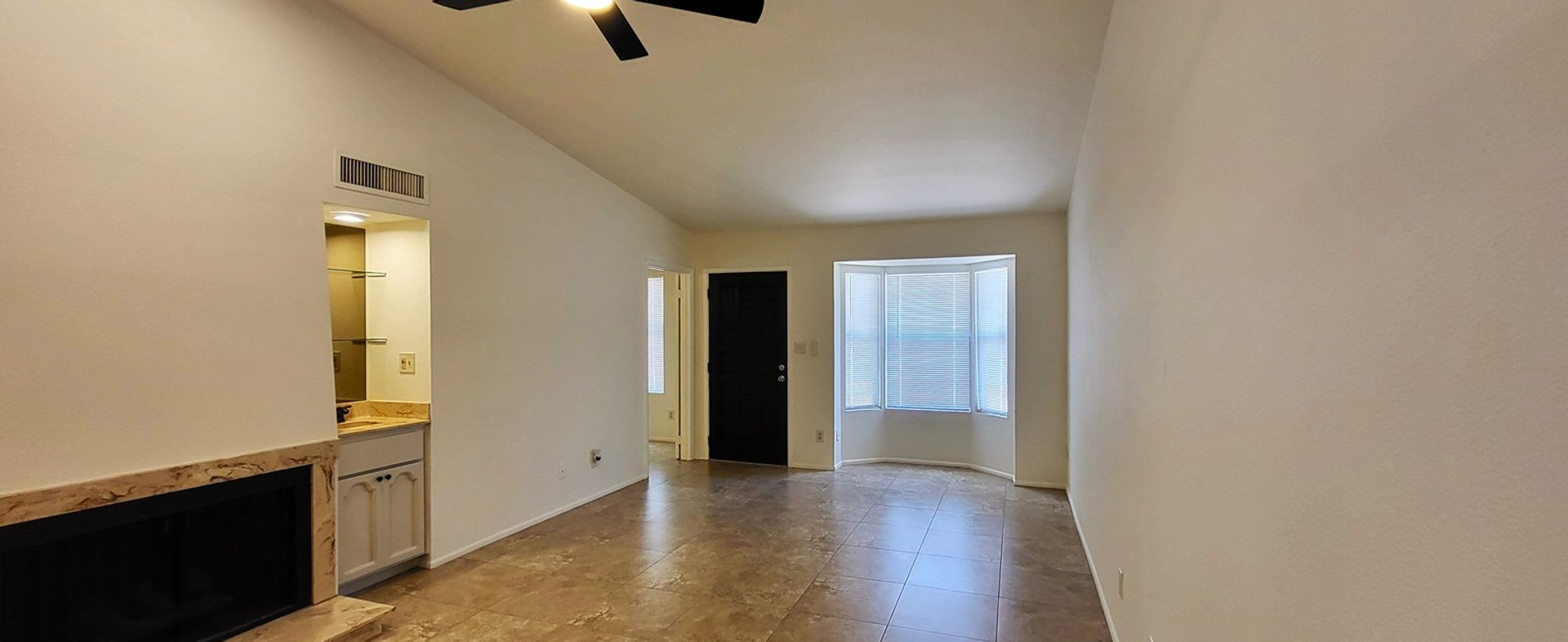 Affordable 2 Bedroom Condo In West Phoenix Ready To Rent – photo 3