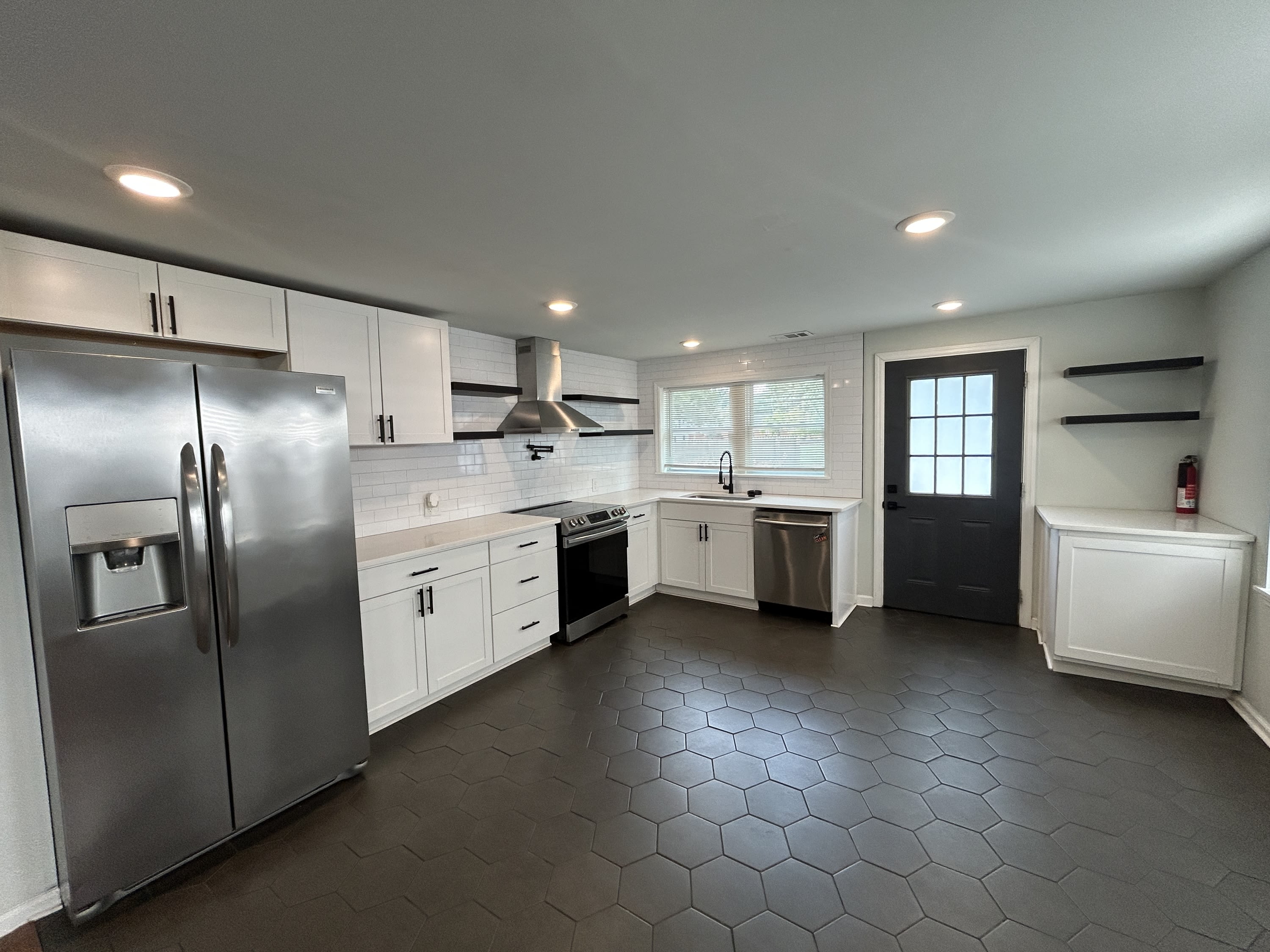 505 East 35Th Street – photo 5