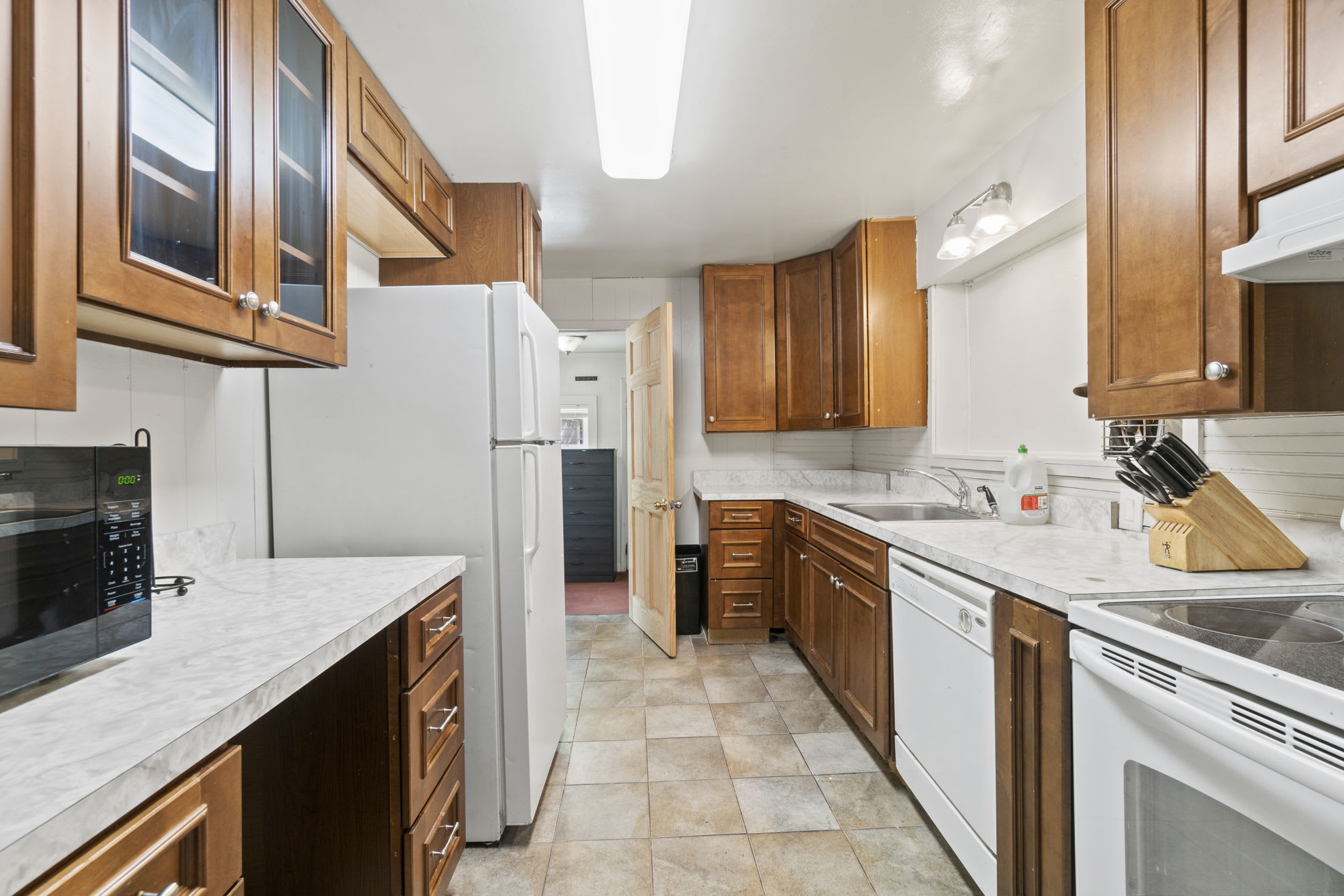 4708 Norwich Road – photo 3