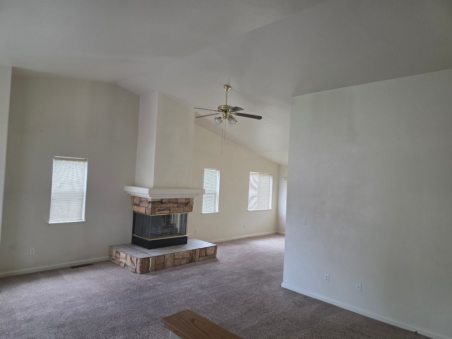 Great location for a 4 bedroom 3 car garage home – photo 2