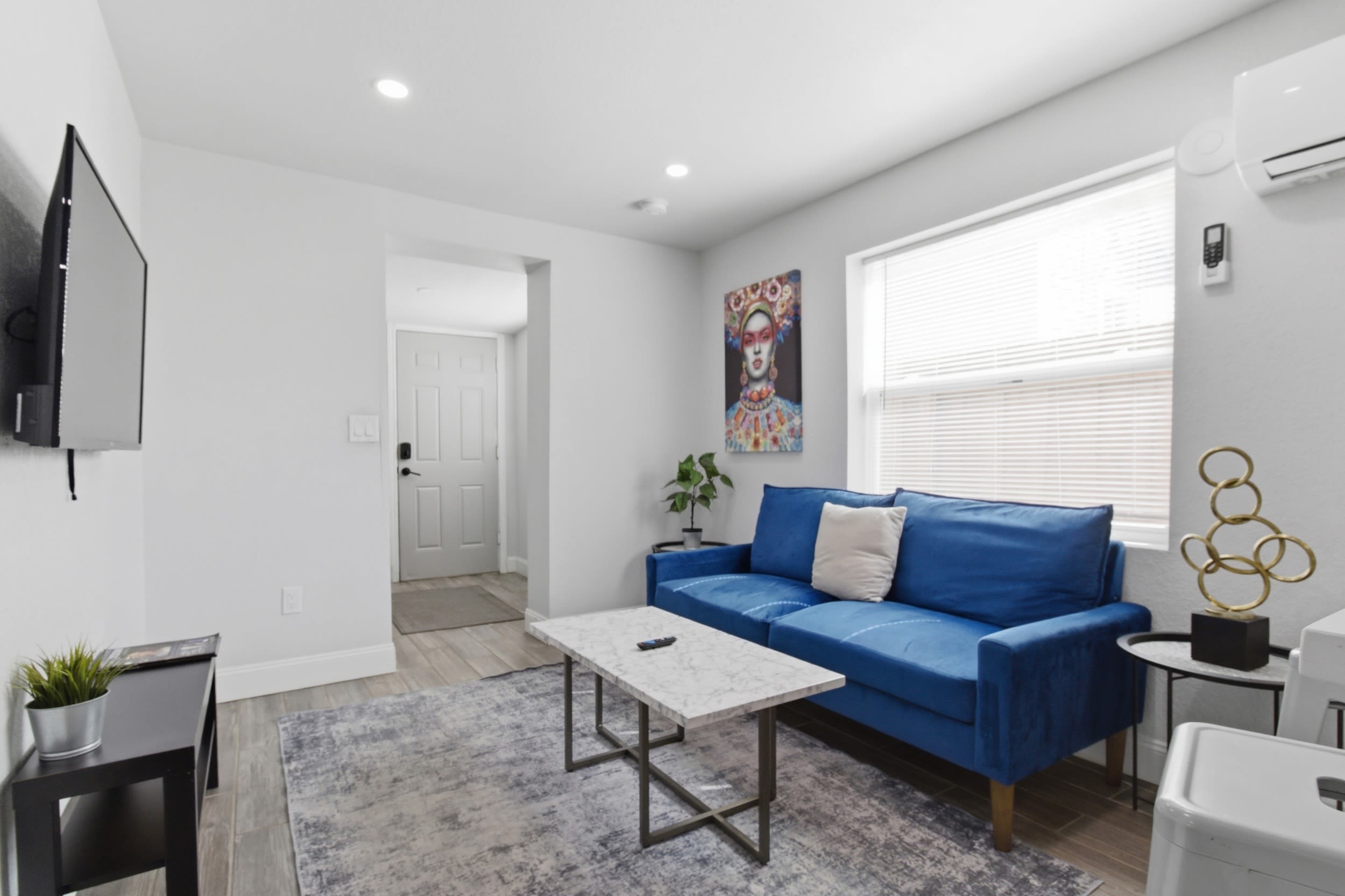 308 W Amelia Ave – photo 4