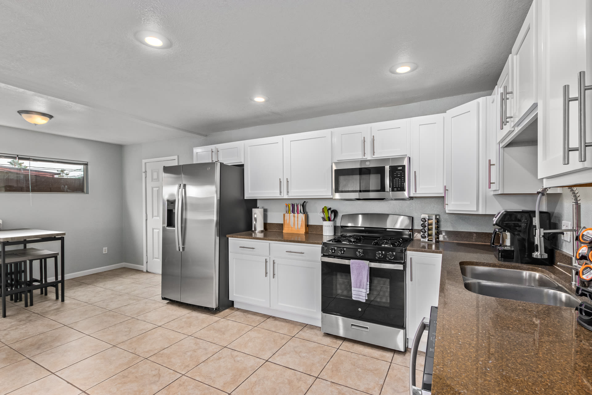 2031 East Orange Street – photo 4