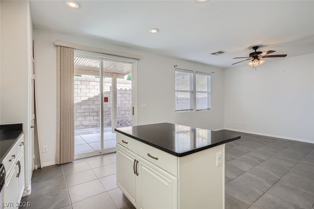 11783 Red Water Court – photo 5