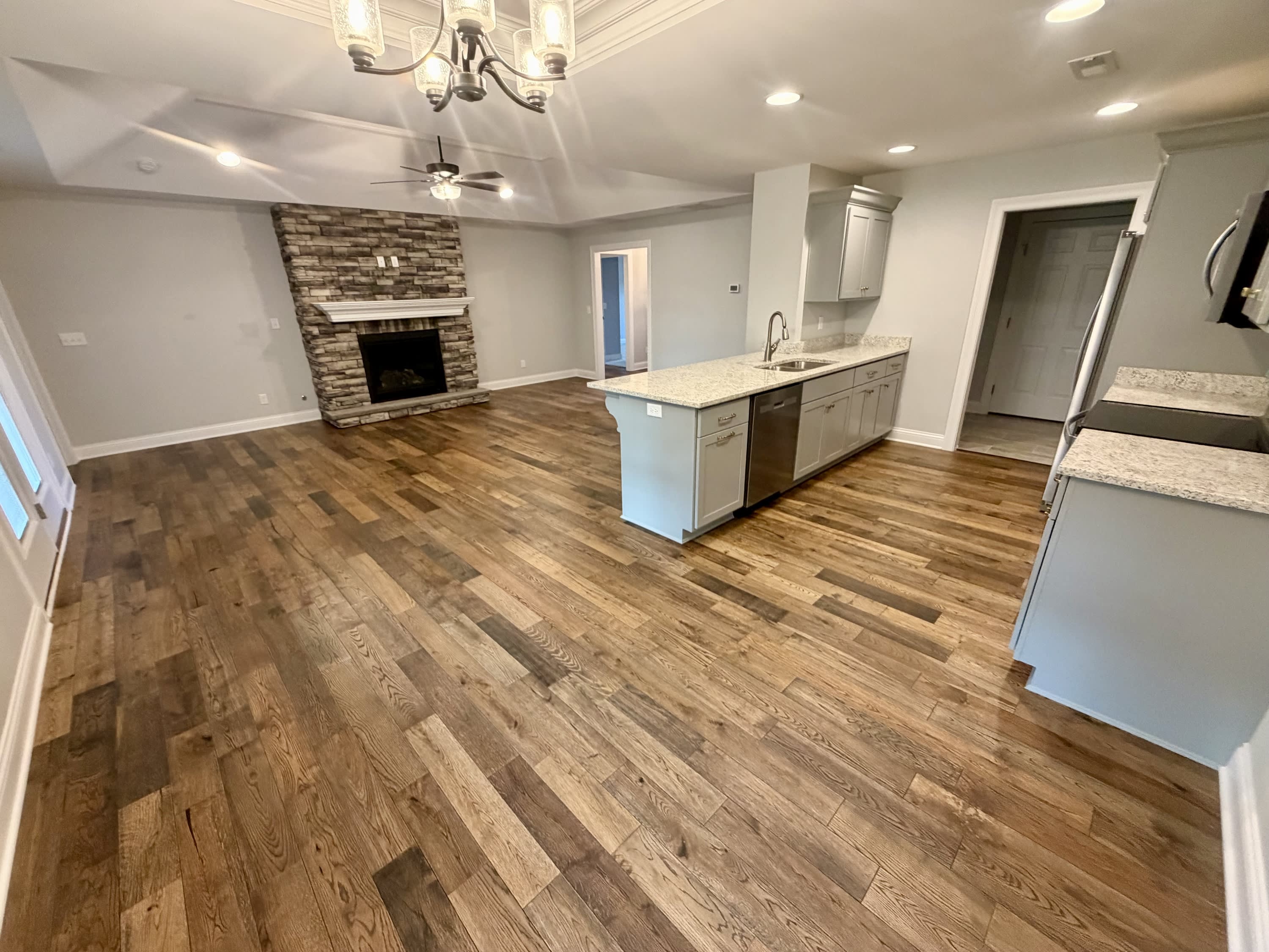 114 Lala Lane – photo 2