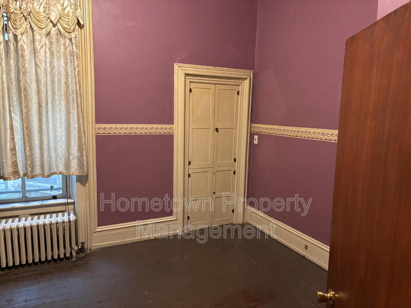 319 East Sunbury Street – photo 4